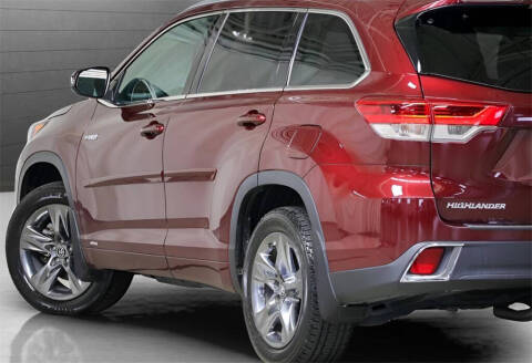2017 Toyota Highlander Hybrid Limited Platinum