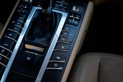2020 Porsche Macan