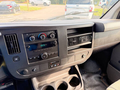 2011 Chevrolet Express LS 1500
