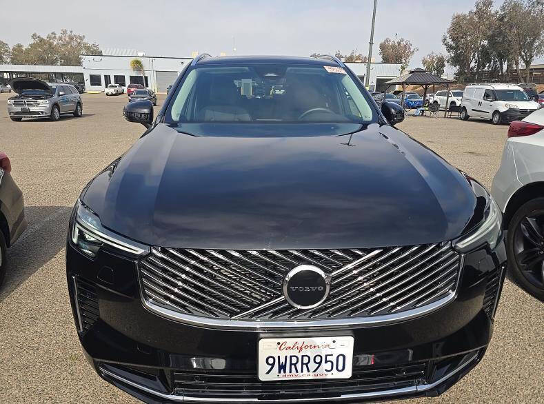 2026 Volvo XC90 B5 Core
