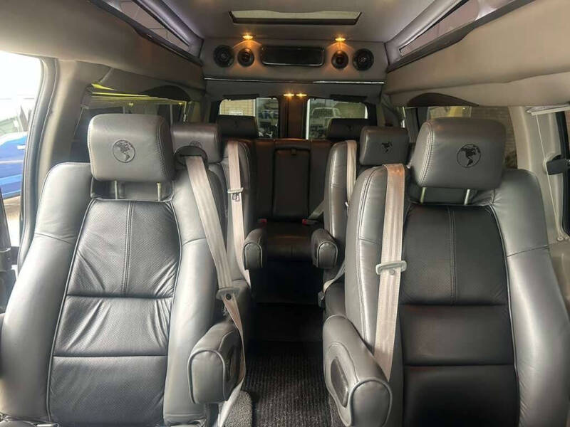 2019 Chevrolet Express 2500