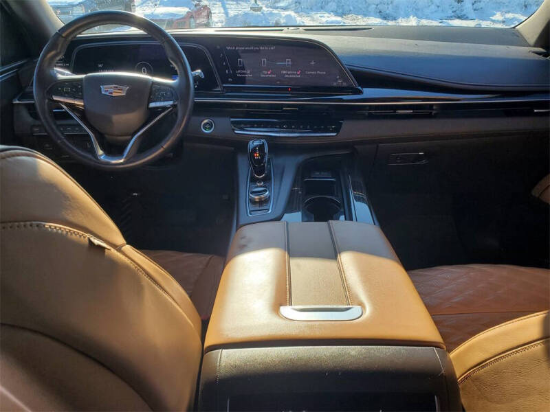 2022 Cadillac Escalade Sport