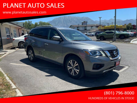 2020 Nissan Pathfinder for sale at PLANET AUTO SALES in Lindon UT