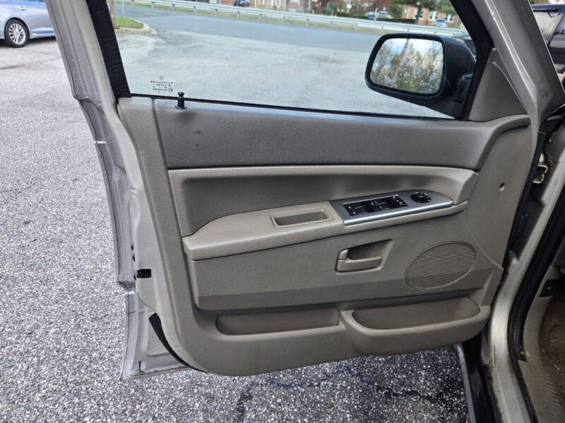 2007 Jeep Grand Cherokee Laredo