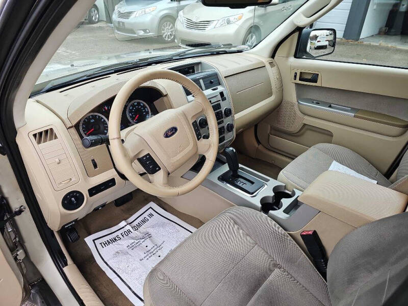 2011 Ford Escape XLT