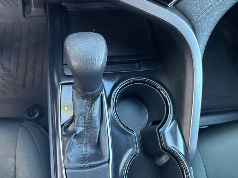 2018 Toyota Camry LE