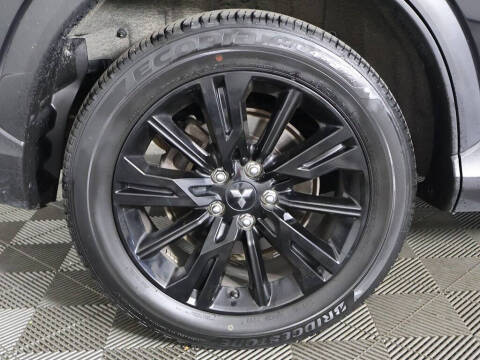 2023 Mitsubishi Eclipse Cross LE