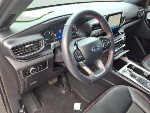 2024 Ford Explorer ST-Line