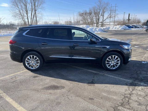 2021 Buick Enclave Essence