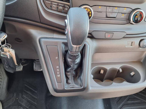 2025 Ford Transit 250