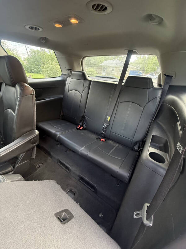2016 GMC Acadia SLT-1