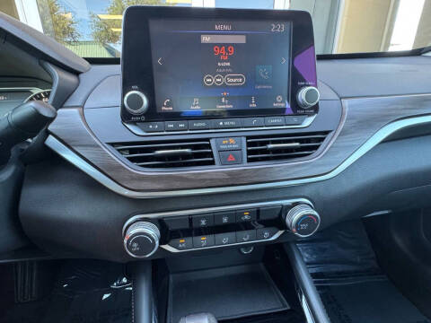 2023 Nissan Altima 2.5 SV