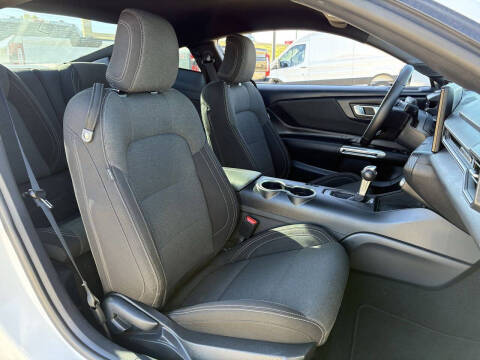 2024 Ford Mustang EcoBoost