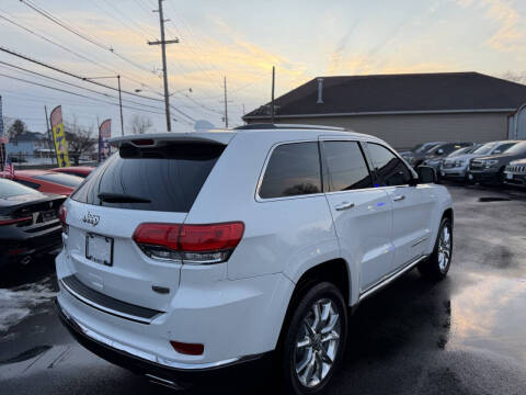 2016 Jeep Grand Cherokee Summit