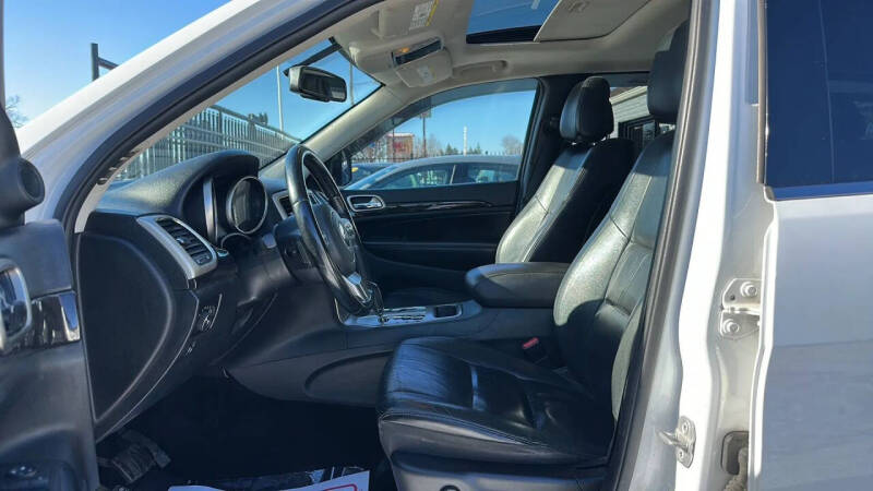 2013 Jeep Grand Cherokee Laredo