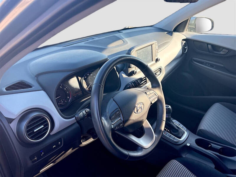 2020 Hyundai Kona SEL Plus