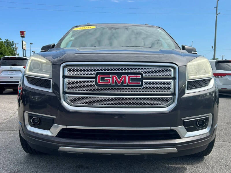 2016 GMC Acadia Denali