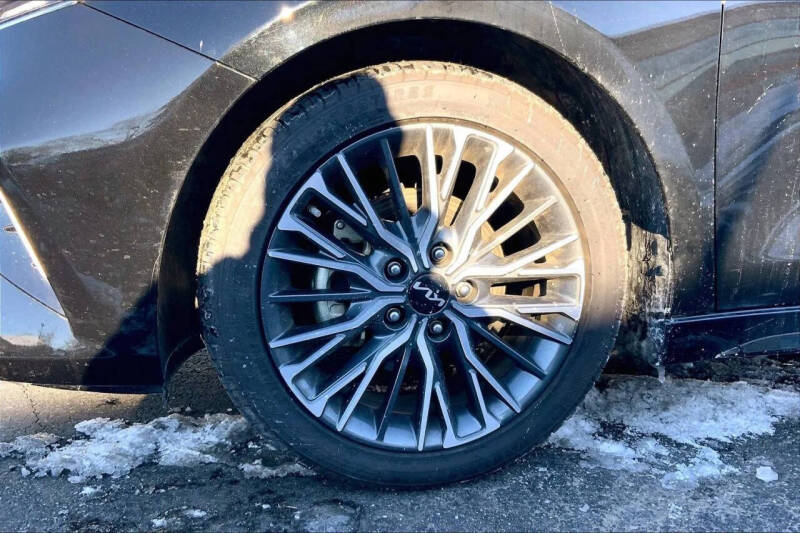 2023 Kia Forte GT-Line