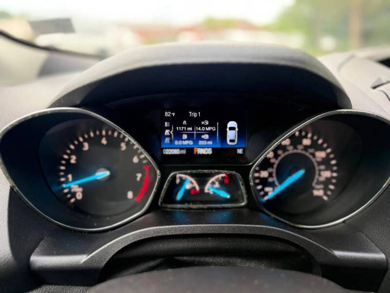 2019 Ford Escape S