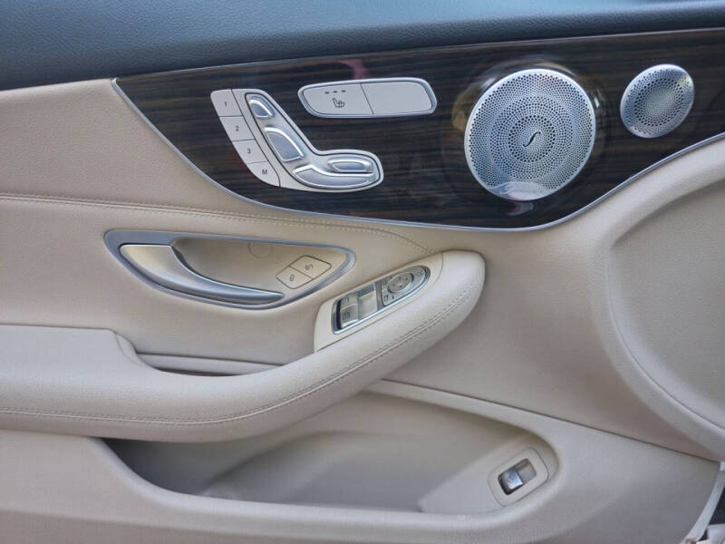 2018 Mercedes-Benz C-Class C 300