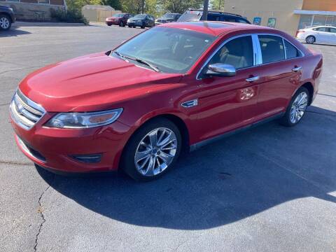 2010 Ford Taurus for sale at Auto Outlets USA in Rockford IL