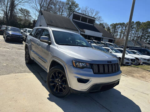 2020 Jeep Grand Cherokee for sale at Alpha Car Land LLC in Snellville GA