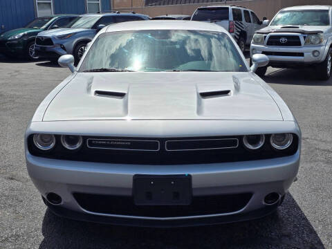 2020 Dodge Challenger SXT
