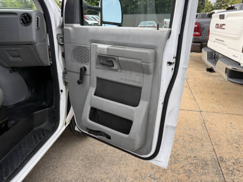 2014 Ford E-Series E-150