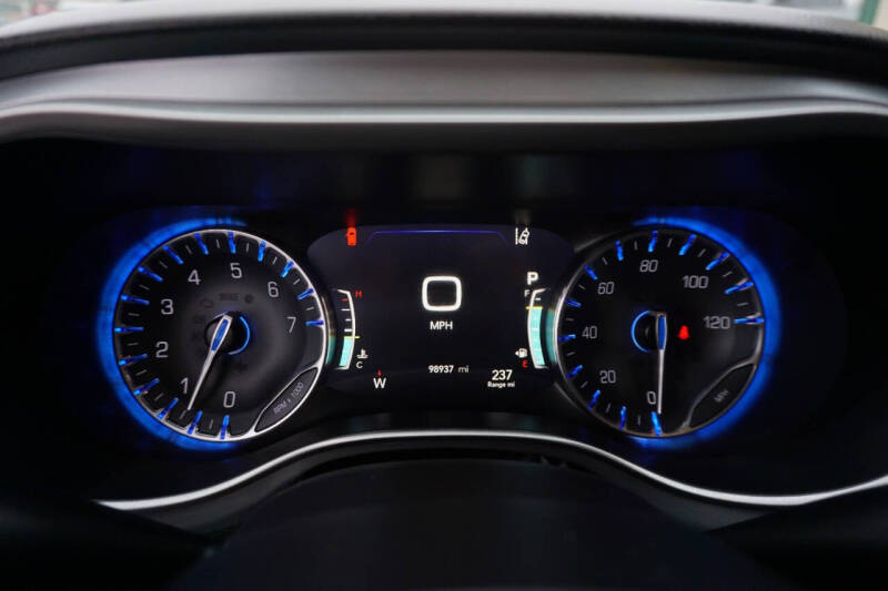 2020 Chrysler Pacifica Touring L Plus