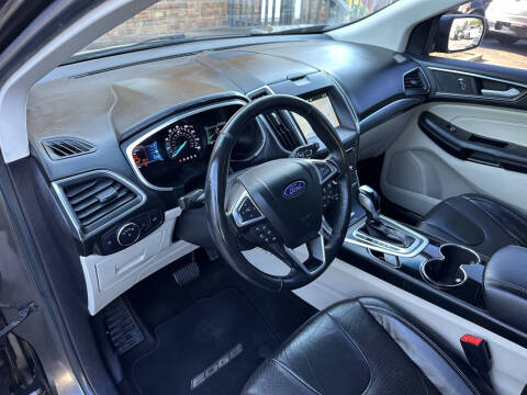 2017 Ford Edge Titanium