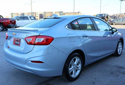 2017 Chevrolet Cruze LT Auto