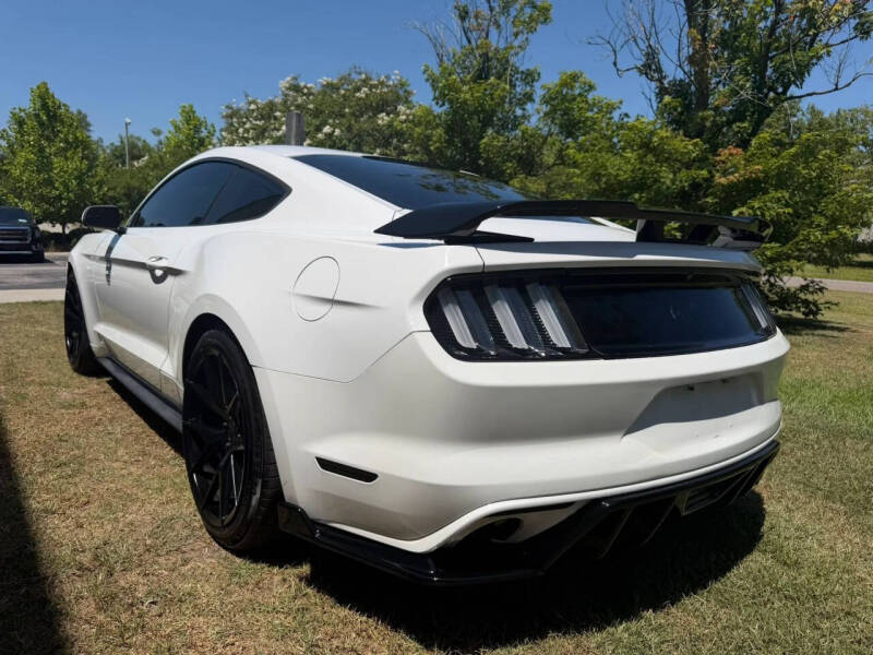 2016 Ford Mustang V6