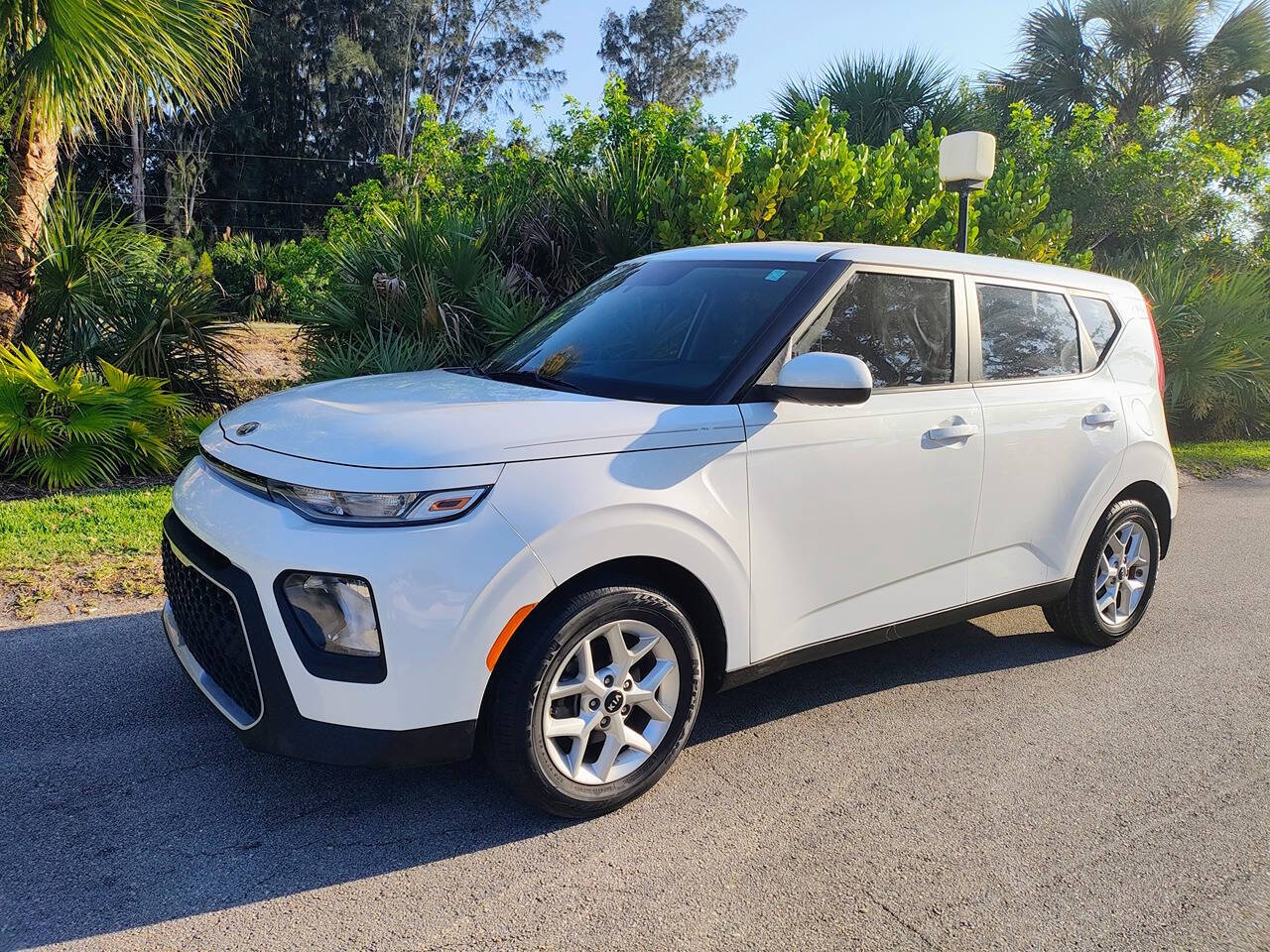 2020 Kia Soul for sale at E-SMARTBUYER, INC. in VERO BEACH, FL