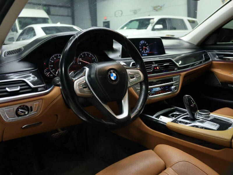 2016 BMW 7 Series 740i