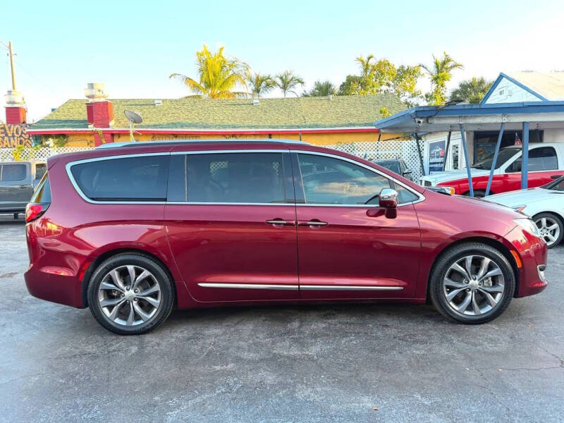 2020 Chrysler Pacifica Limited