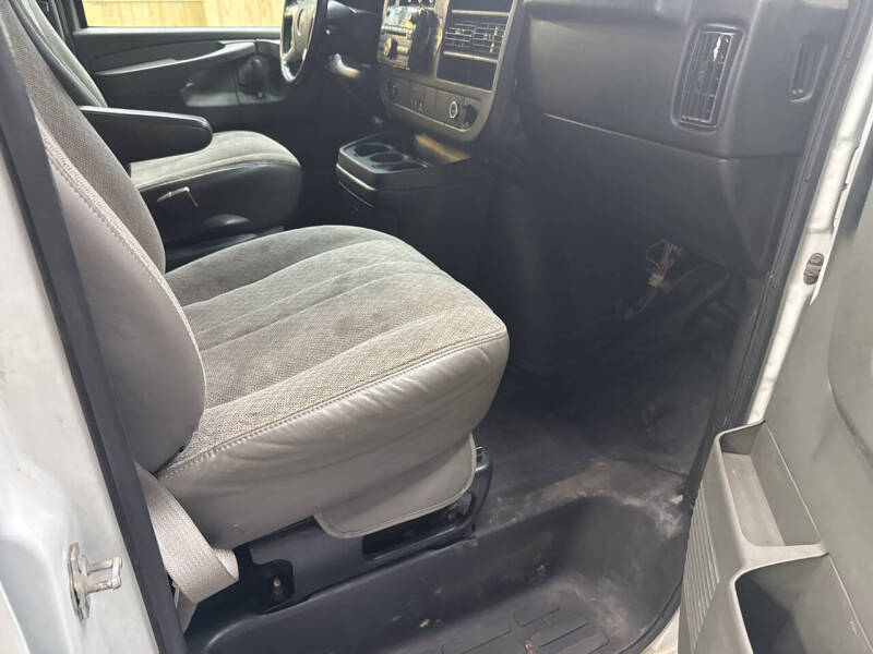 2011 Chevrolet Express 1500