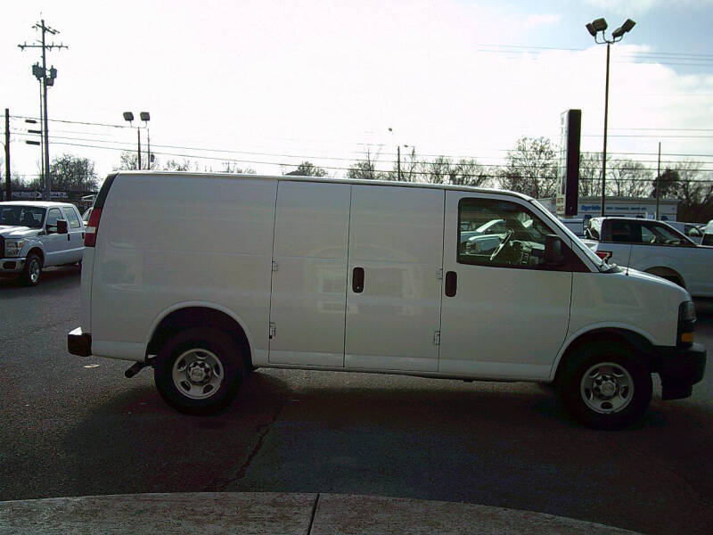 2019 Chevrolet Express 2500