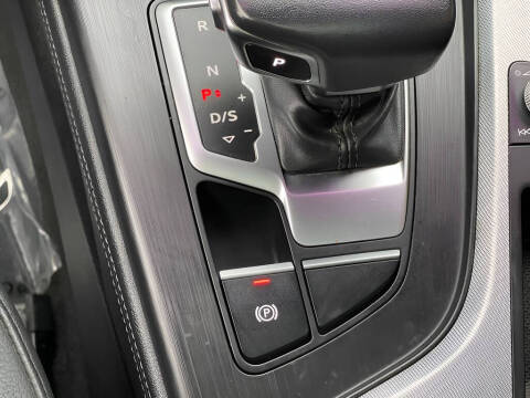 2019 Audi A4 Premium Plus 40 TFSI