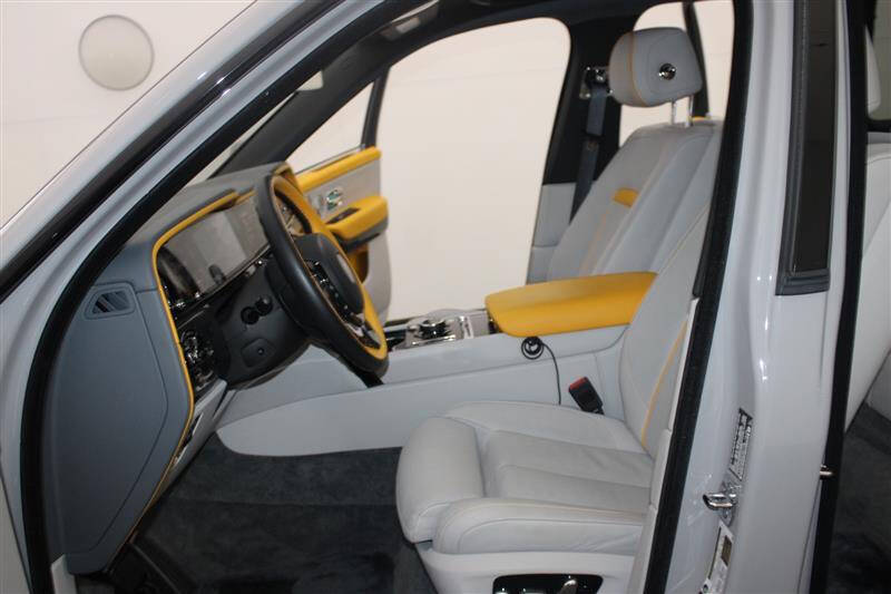 2025 Rolls-Royce Black Badge Cullinan