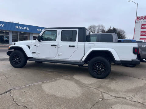 2022 Jeep Gladiator Altitude