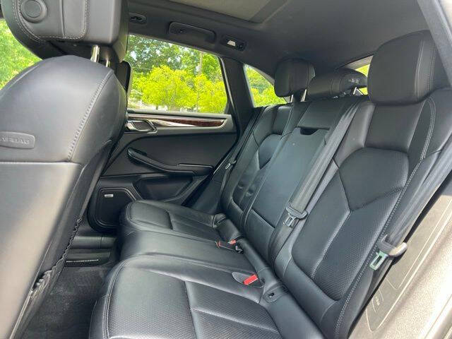PorscheMacan17