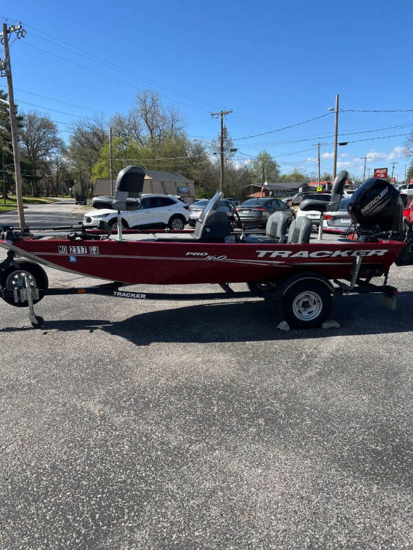 2019 Tracker PRO 160