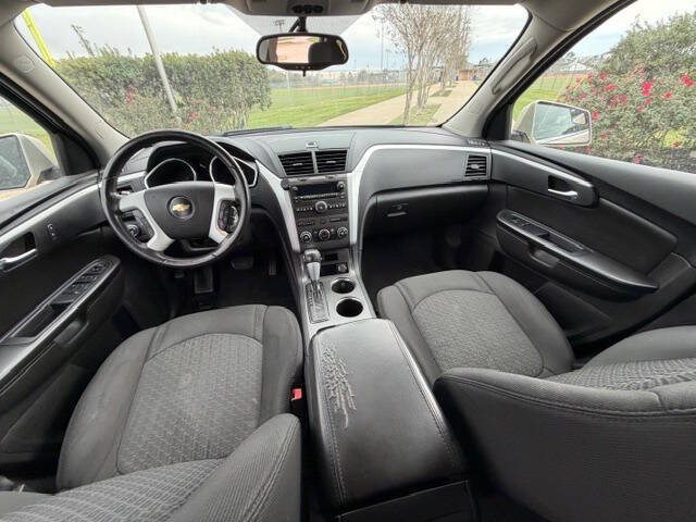 2011 Chevrolet Traverse LT