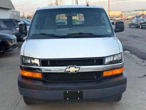 2020 Chevrolet Express 2500