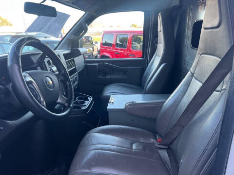 2016 Chevrolet Express 3500