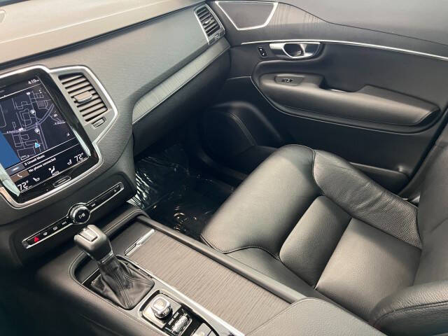 2020 Volvo XC90