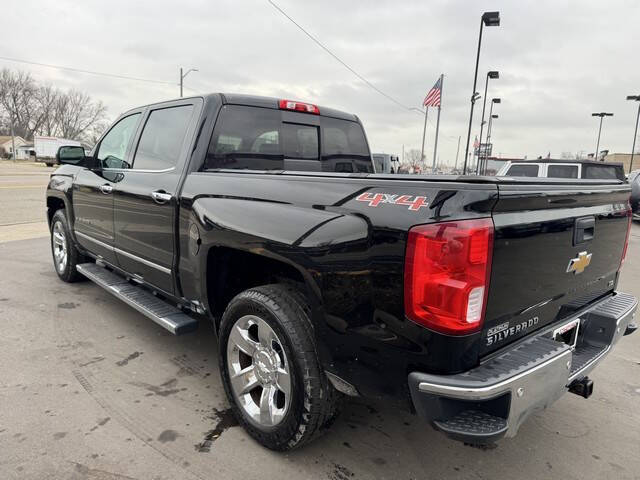 2017 Chevrolet Silverado 1500 LTZ photo 4