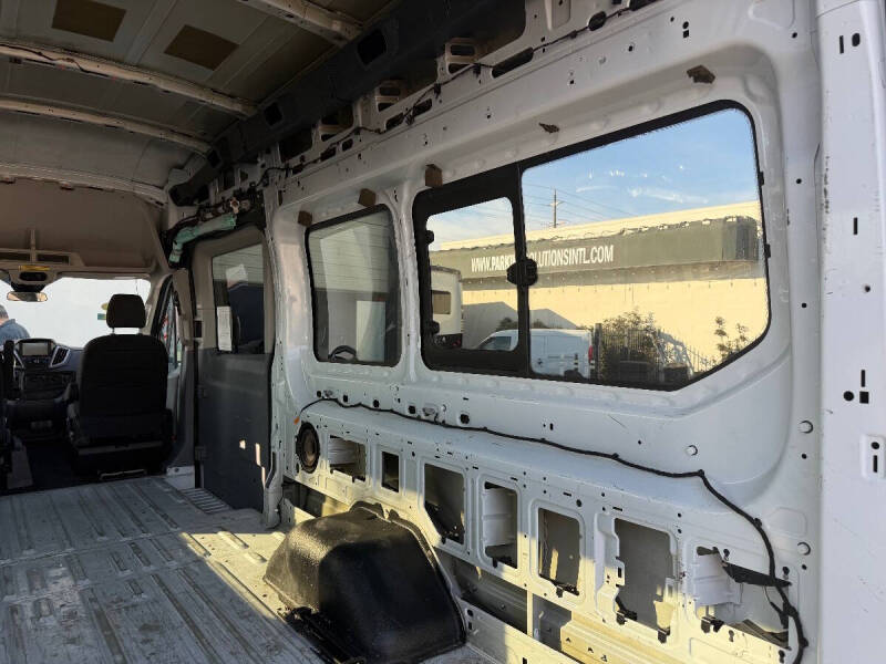 2017 Ford Transit