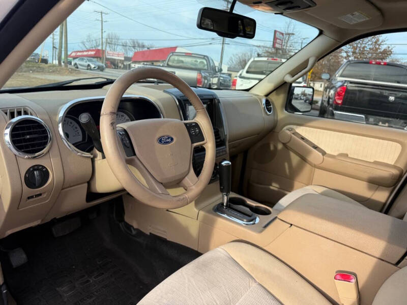 2008 Ford Explorer Sport Trac XLT