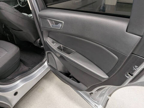 2024 Ford Edge SE